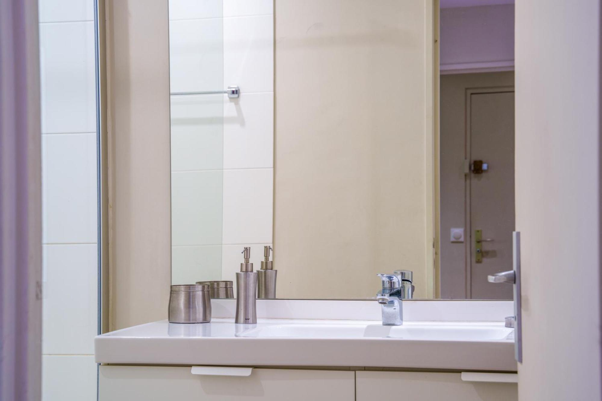 Appartement Tours Centre Avec Parking 4 P Zewnętrze zdjęcie